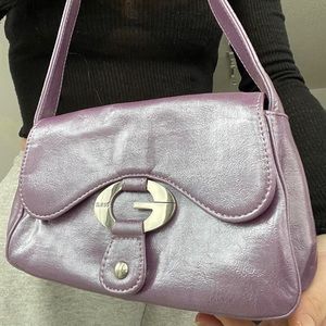 purple glossy y2k guess handbag